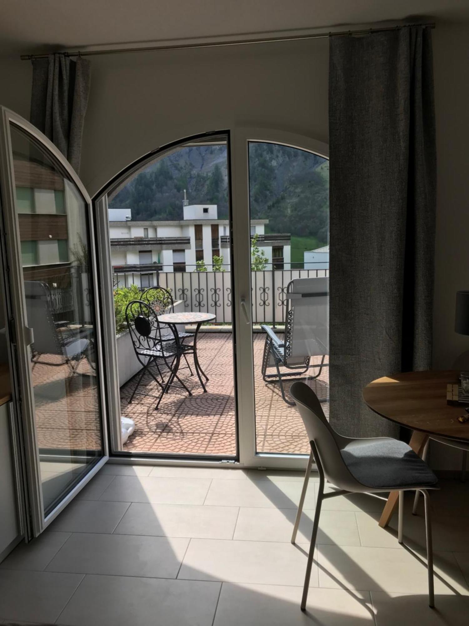 Apartments Residenz Iris Leukerbad Exteriör bild